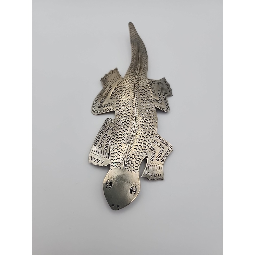 Vintage Hand Tooled Lizzard Silver Tone Large Figural Southwest 80s Reptile...